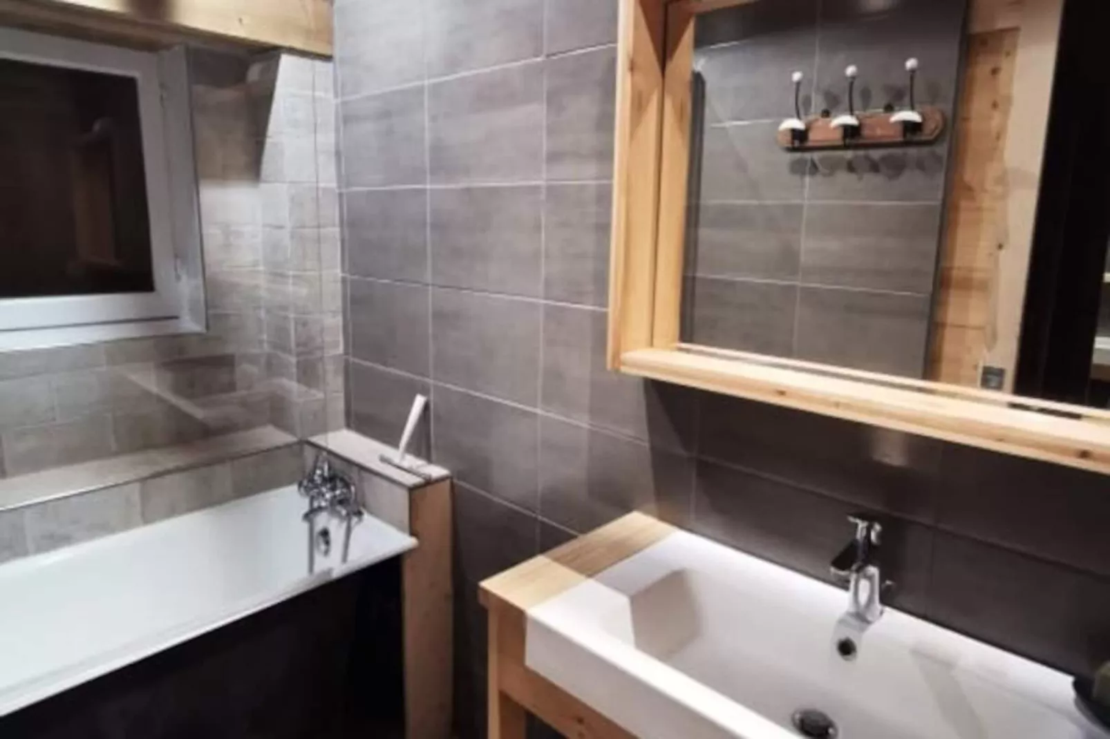 Chalet Au Revard , Au Calme 12 Pers.***-Image-tags.