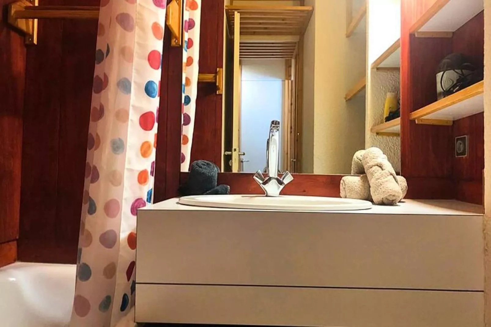 Résidence Roche Combe-Salle de bain