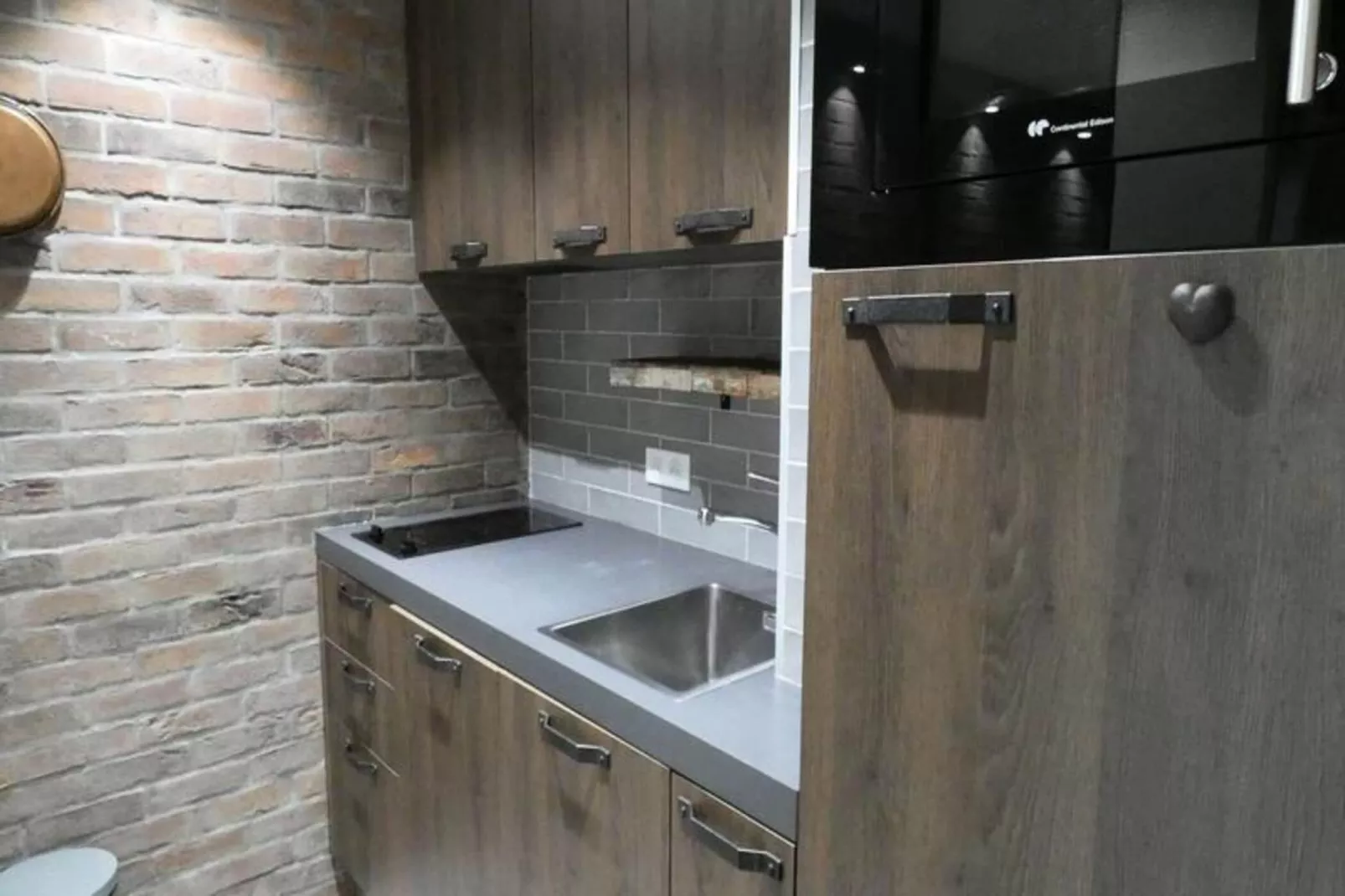 Résidence Lauziere Dessous-Bathroom