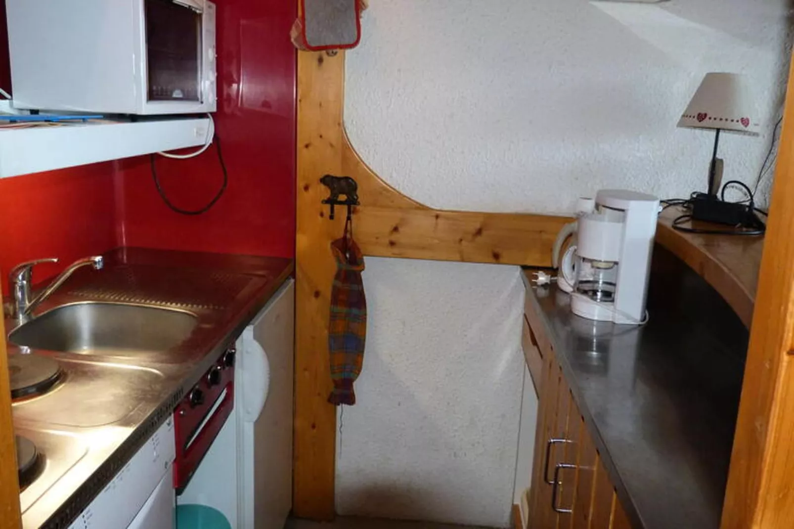 Résidence Bequi-rouge - Kitchen