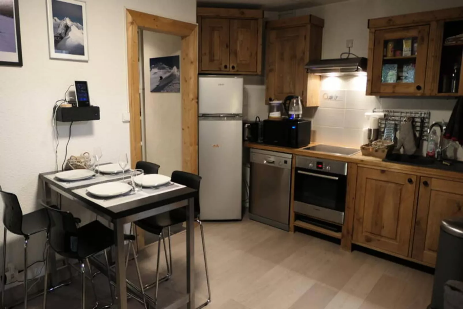 Les Chalet Du Soleil-Kitchen