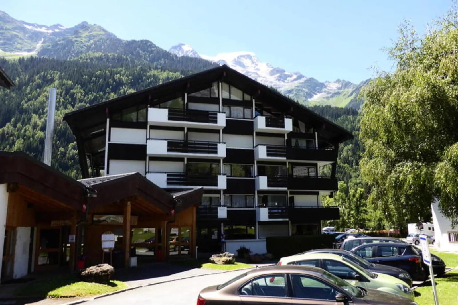 Résidence Bel'aval-Exterior in summer