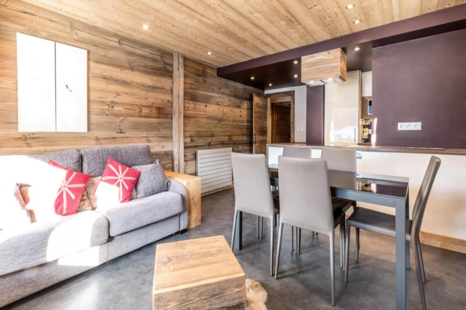 Résidence Pascal-Außenbereich Sommer