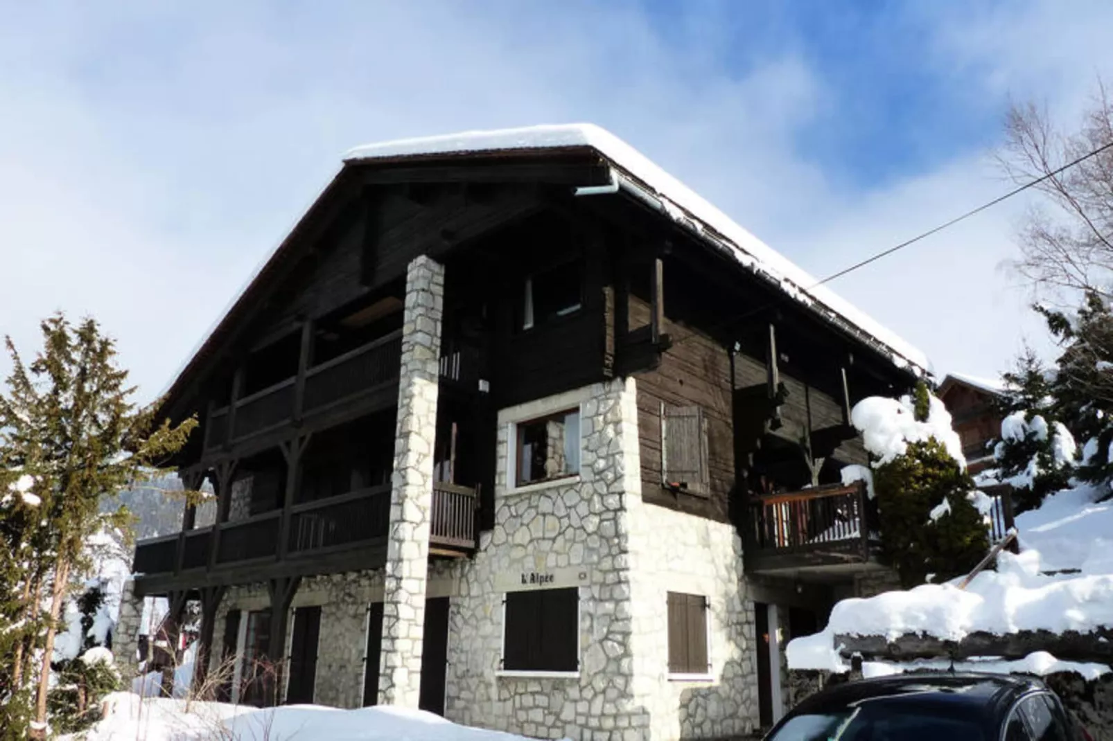 Appartements à La Clusaz-Exterior in winter