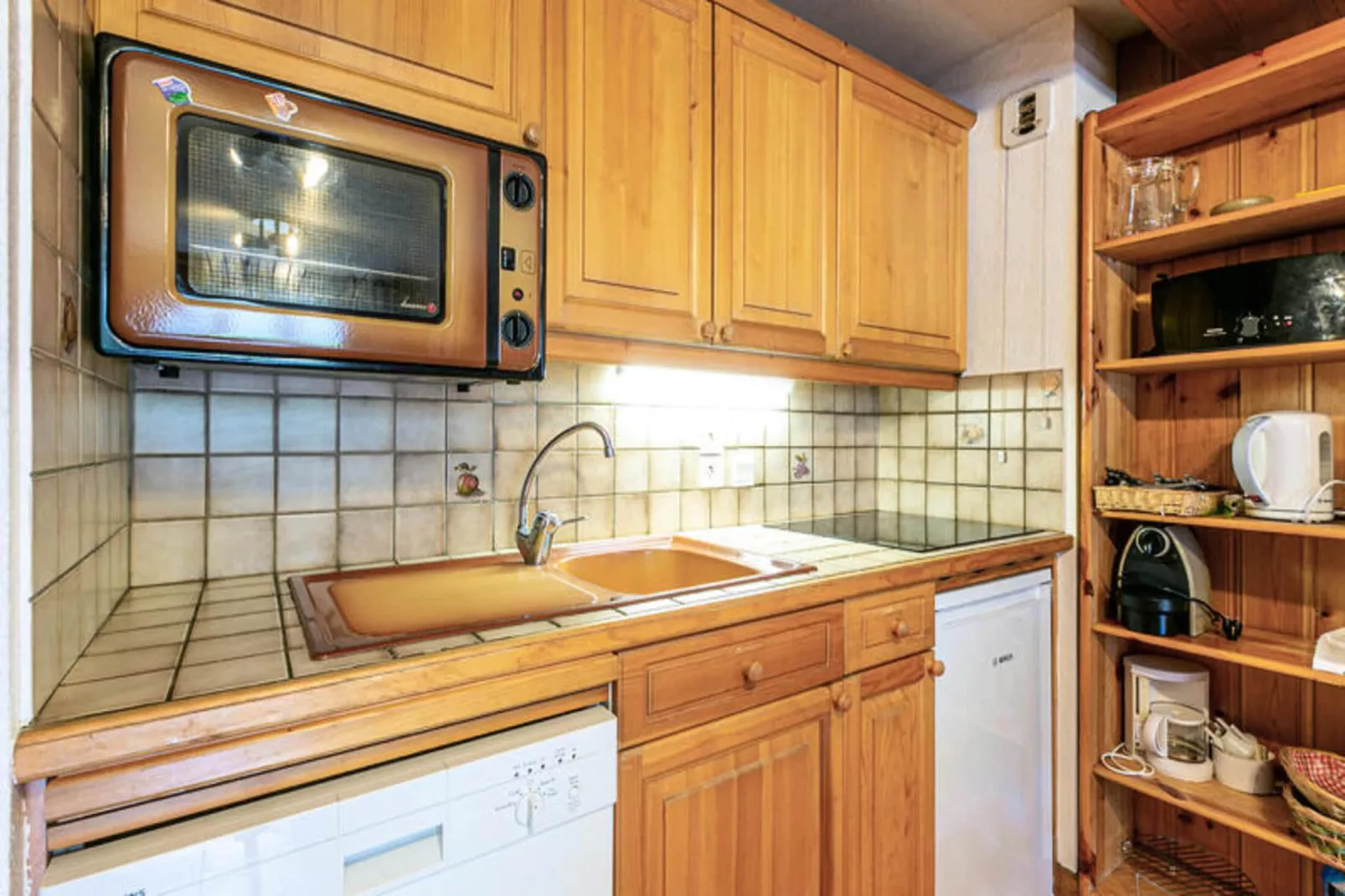 Résidence Coq De Bruyere-Kitchen