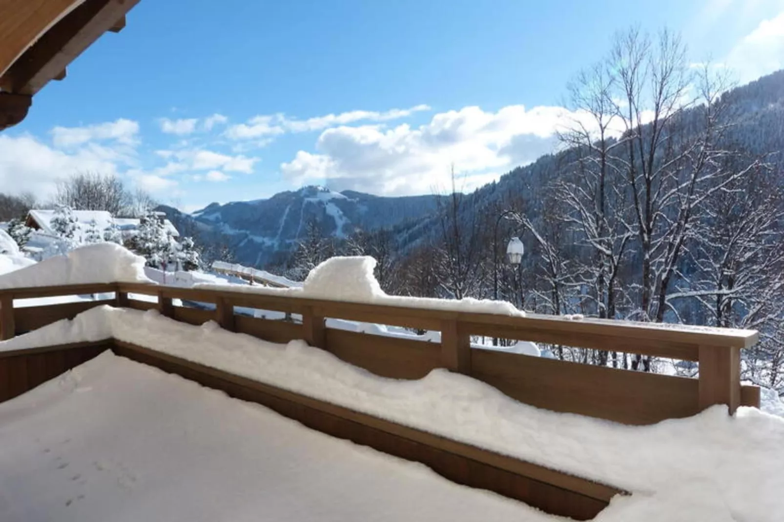 Résidence Belrose-Außenbereich Sommer