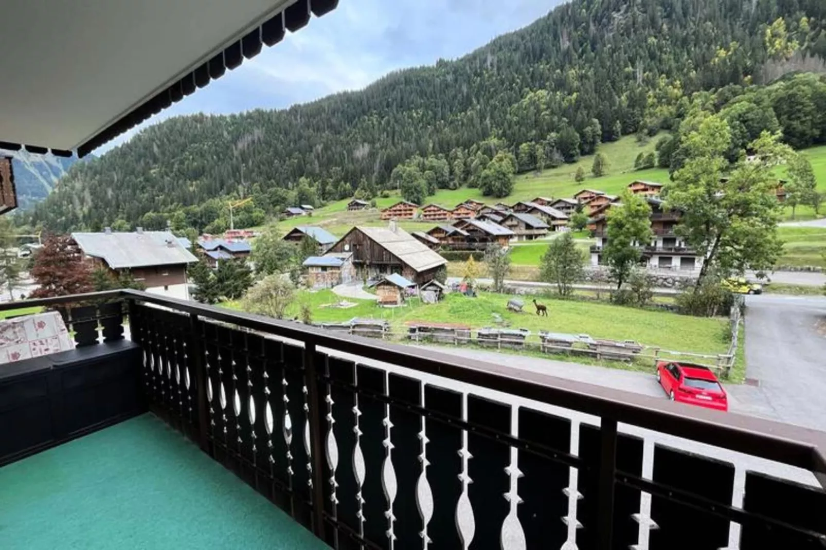 Résidence Les Campanules-Vue d'été