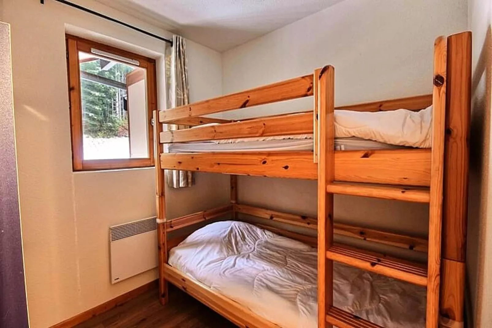 Appartements à Saint Jean d'Aulps-Chambre