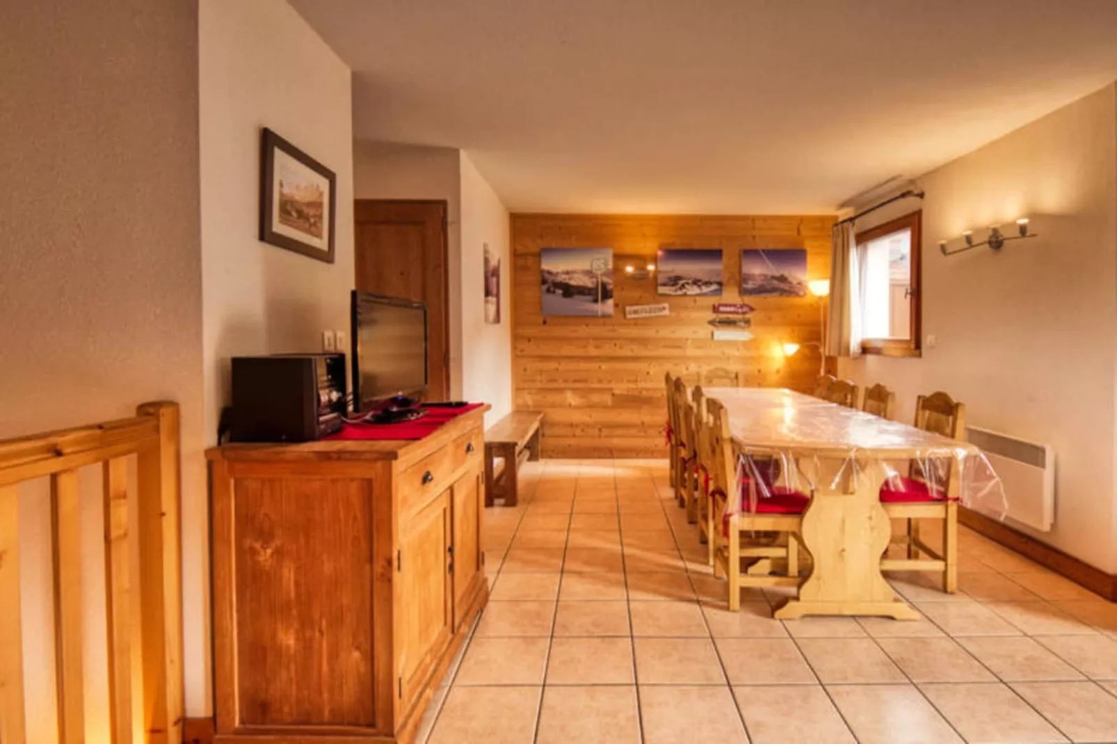 Résidence Jardin Alpin Bat B-Exterior in summer