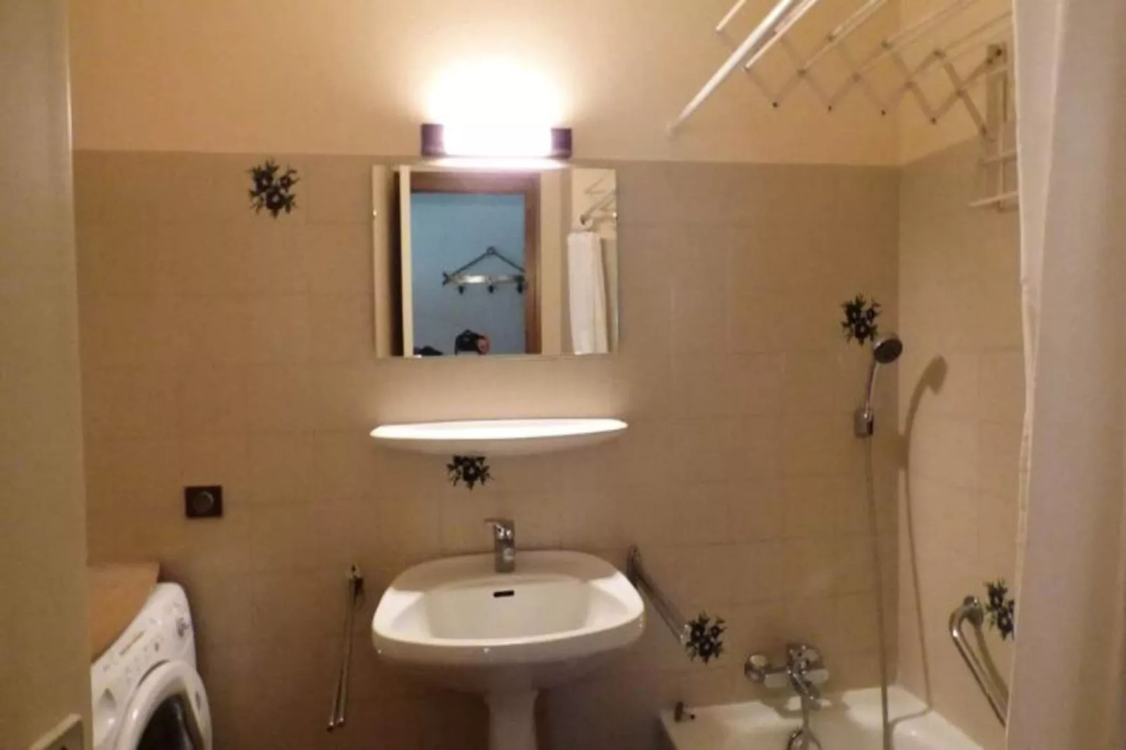 Résidence Charvet-Bathroom