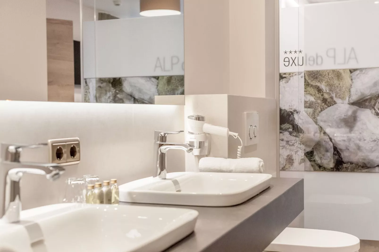 Reginas ALP deluxe-Bathroom