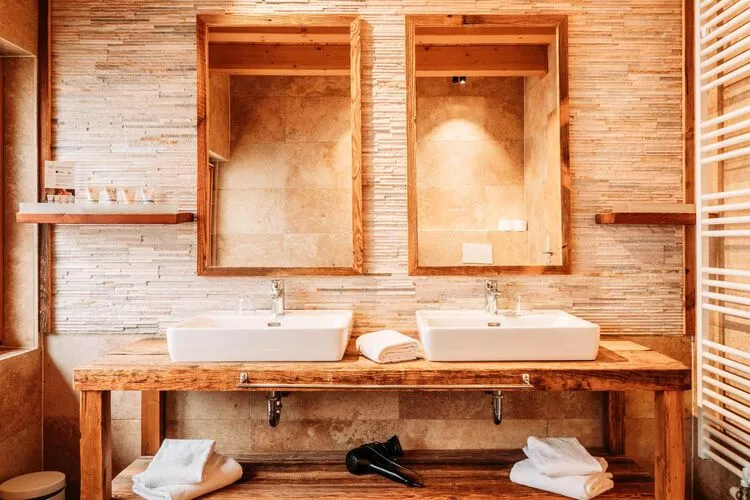 IM WEIDACH Haus 1-Bathroom