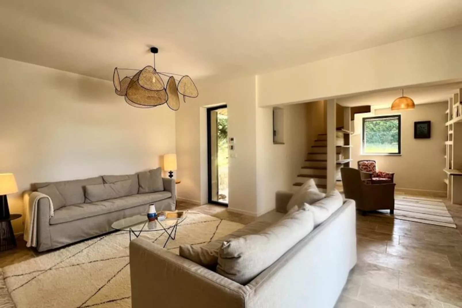 Mas Jas Du M&eacute;ou, Une &eacute;vasion Proven&ccedil;ale-Image-tags.