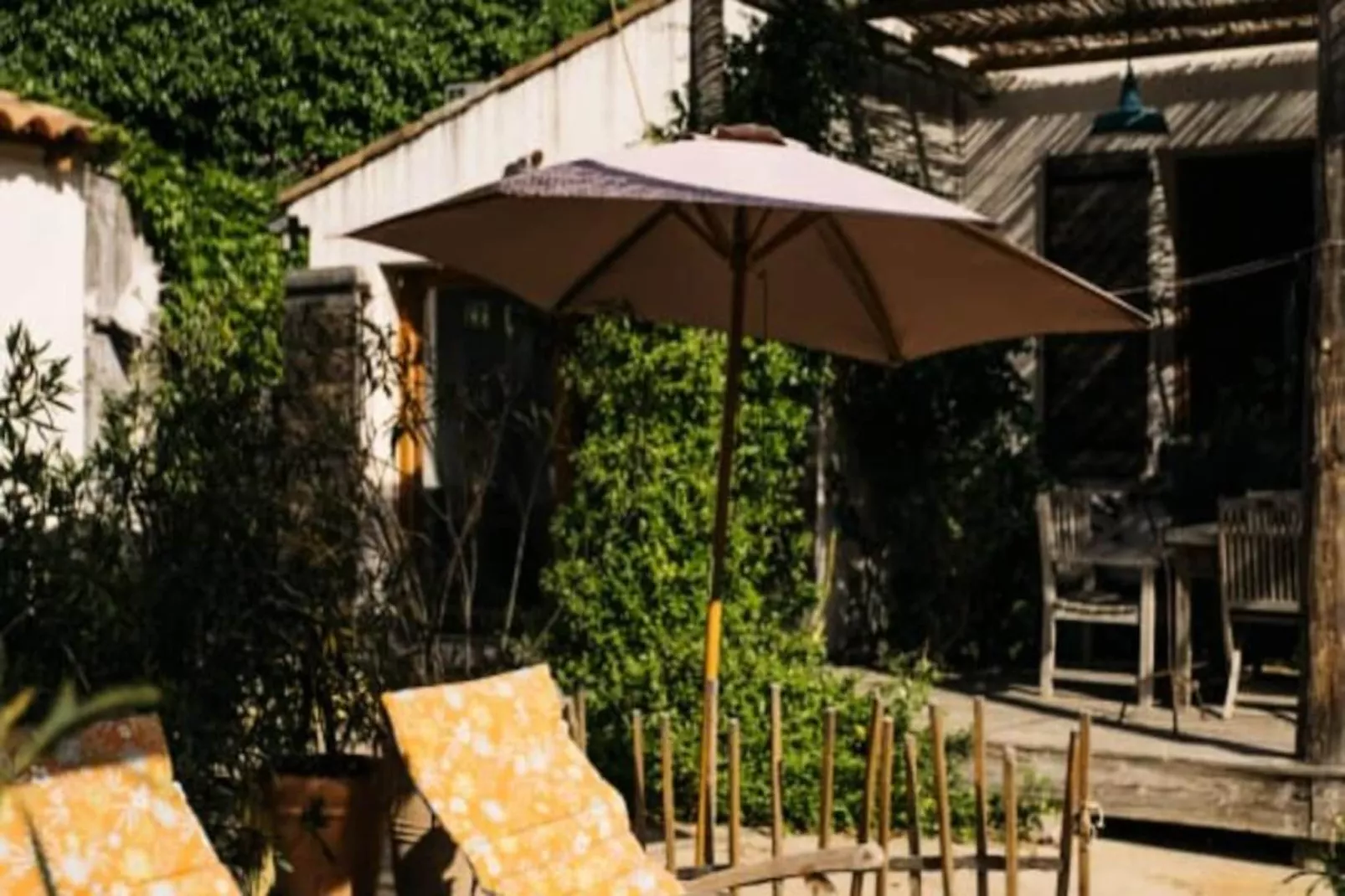 Perle Rare Avec Vues Panoramiques-Image-tags.