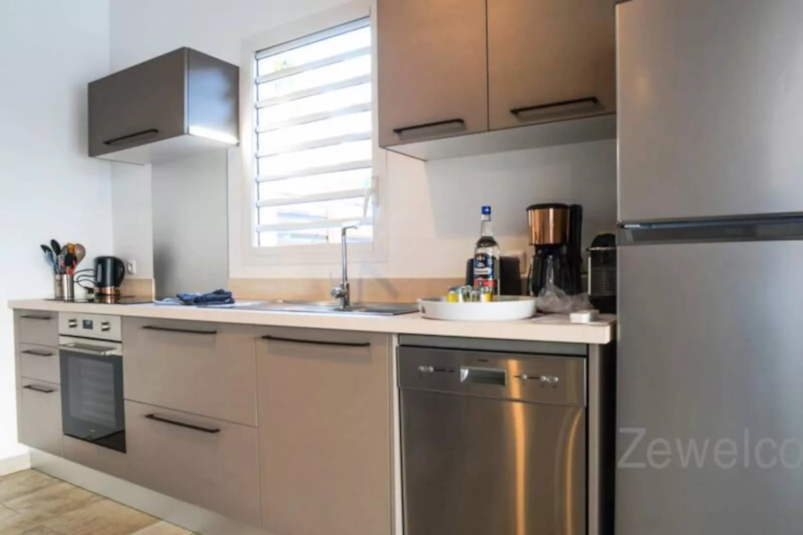 Villa Corossol-Image-tags.