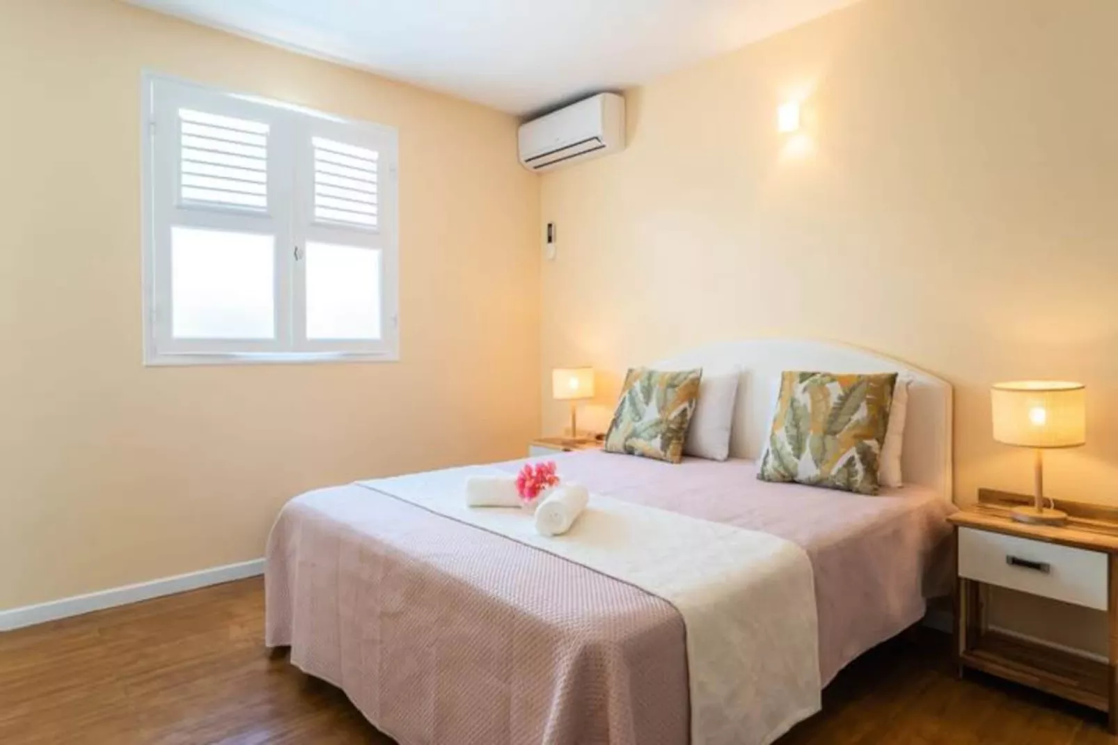 Villa Ladouchka-Image-tags.