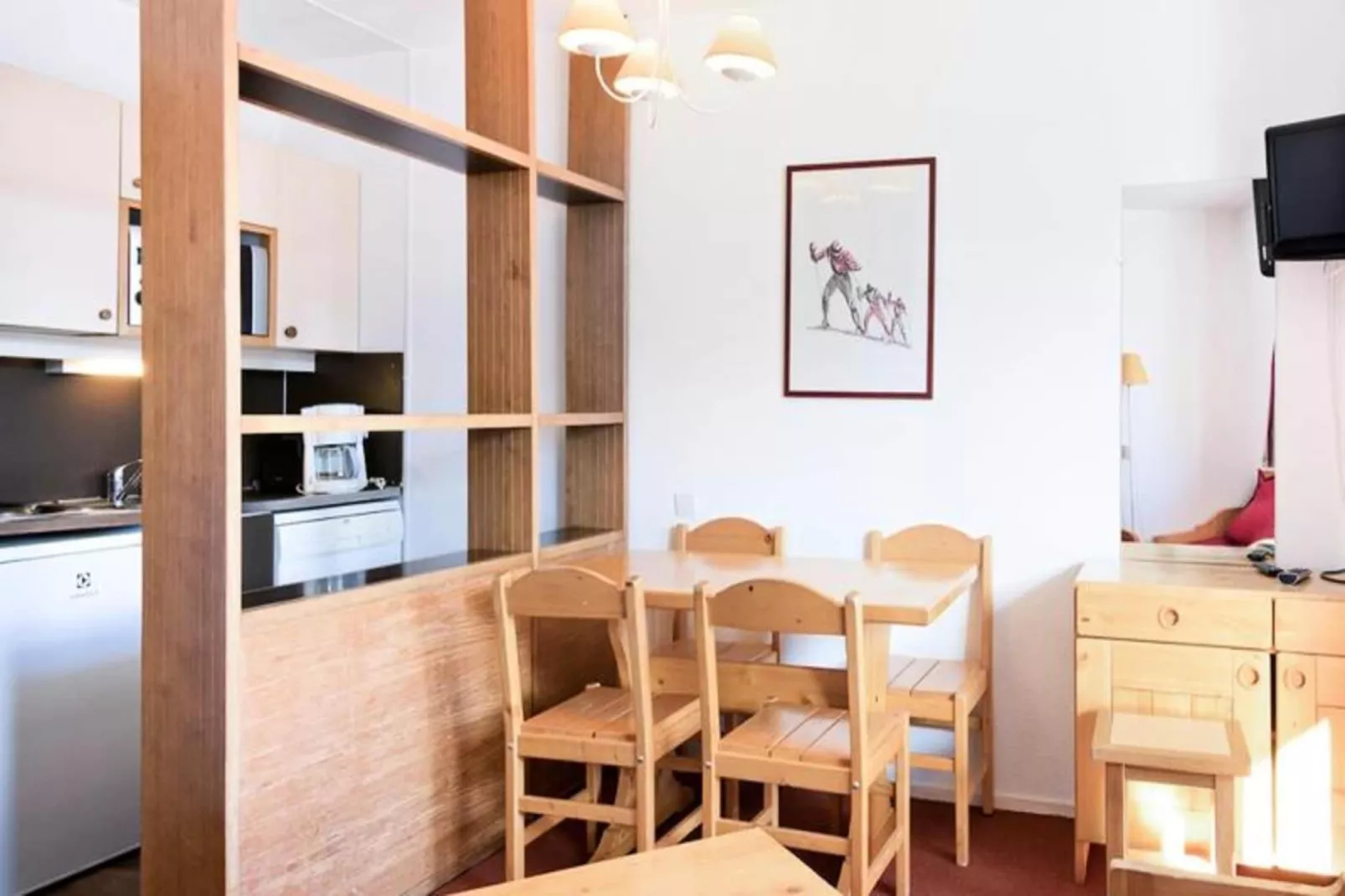 Résidence Les Fontaines Blanches - maeva Home-Exterior in summer