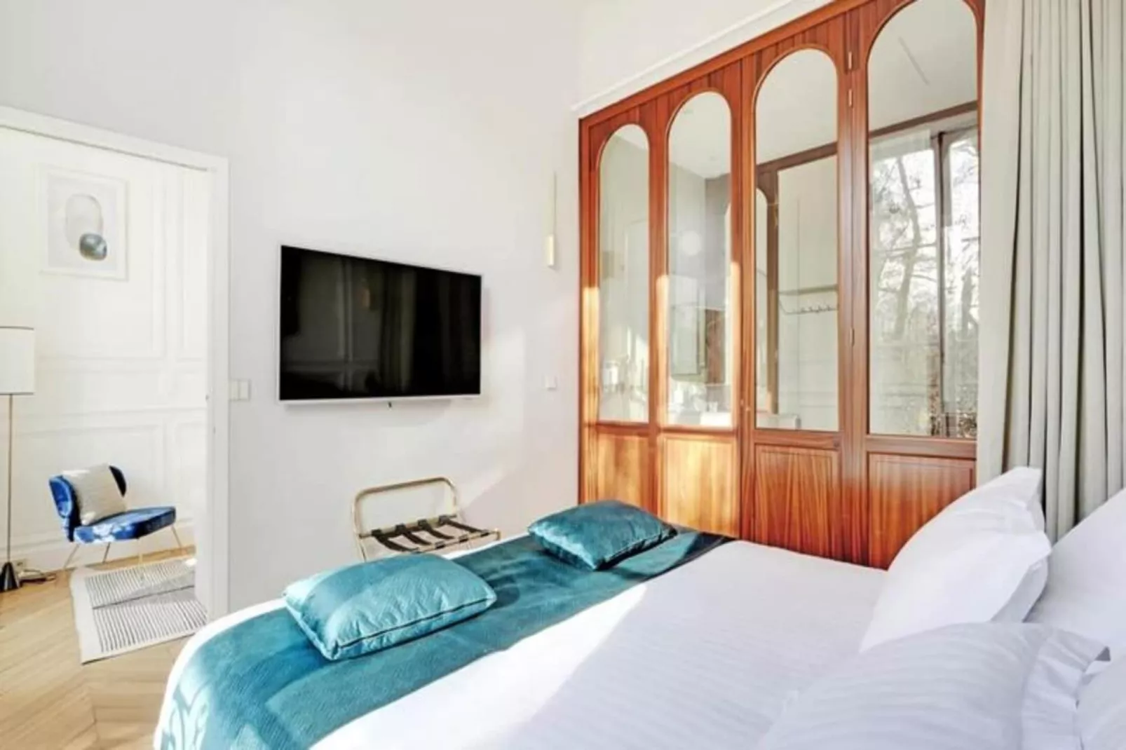 Maison Labruy&egrave;re - Suite Terrasse-Bedroom