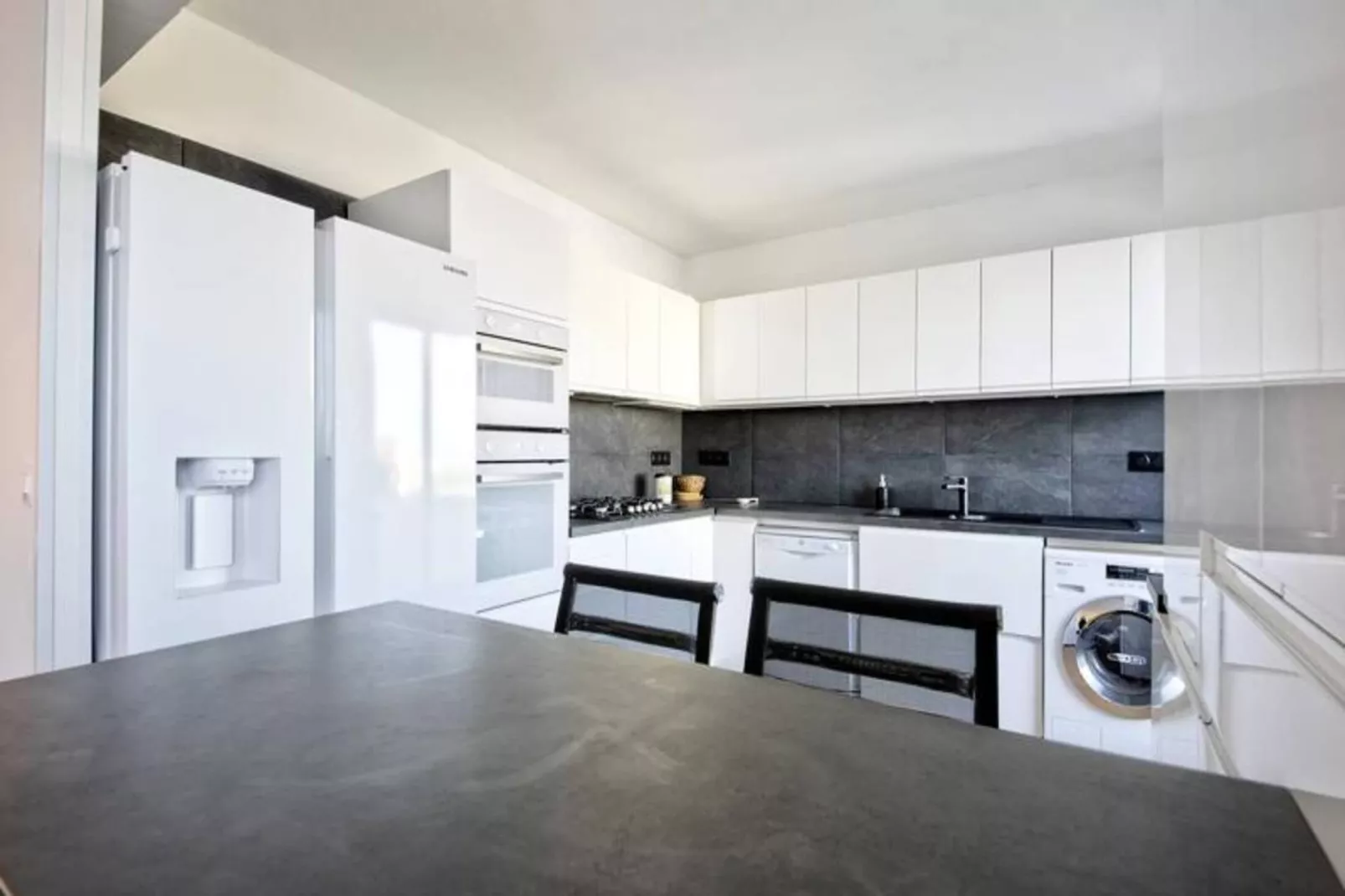 Résidence Les Perlières-Außenbereich Sommer