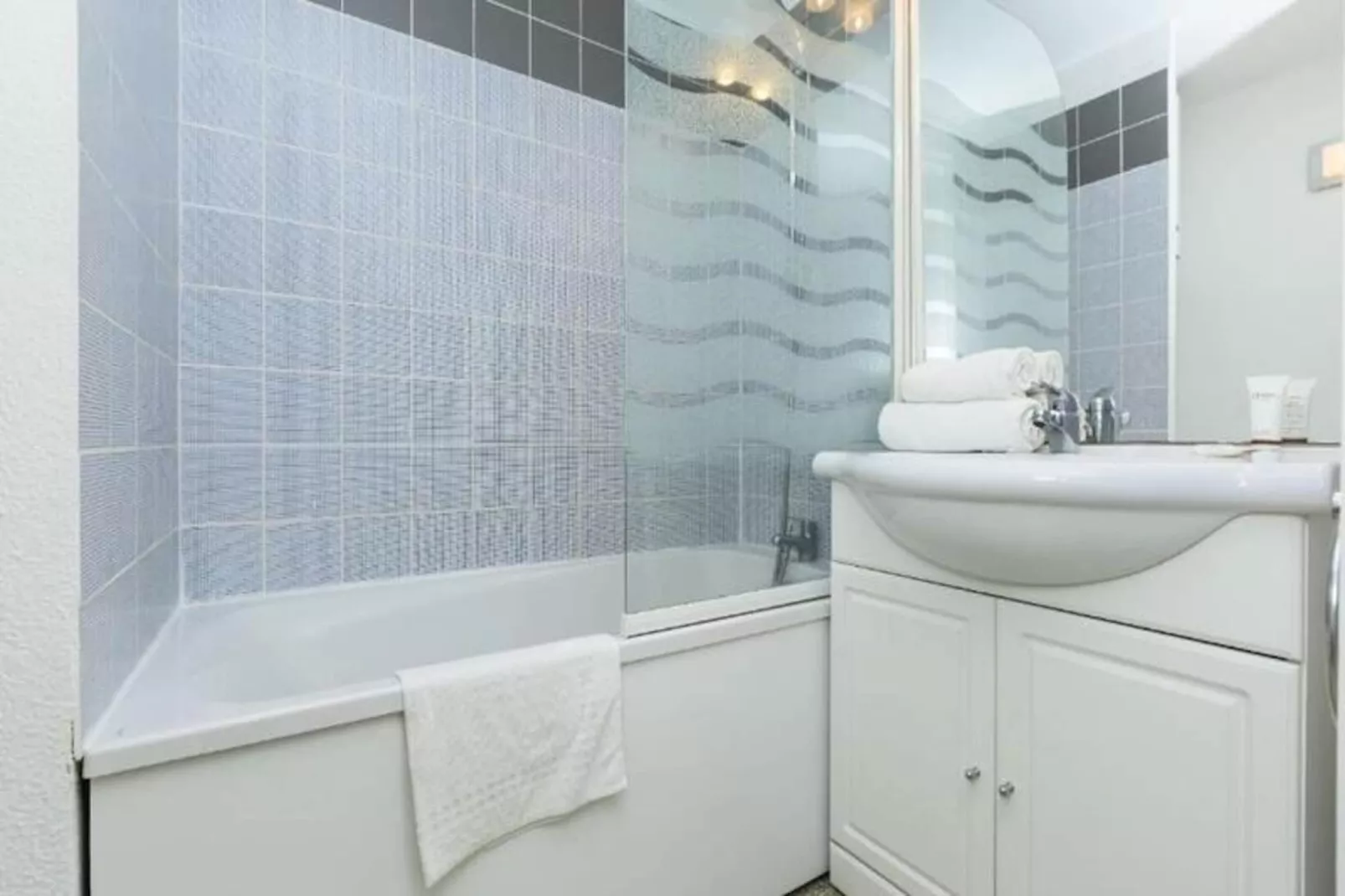 Résidence Odalys Club du Port***-Image-tags.