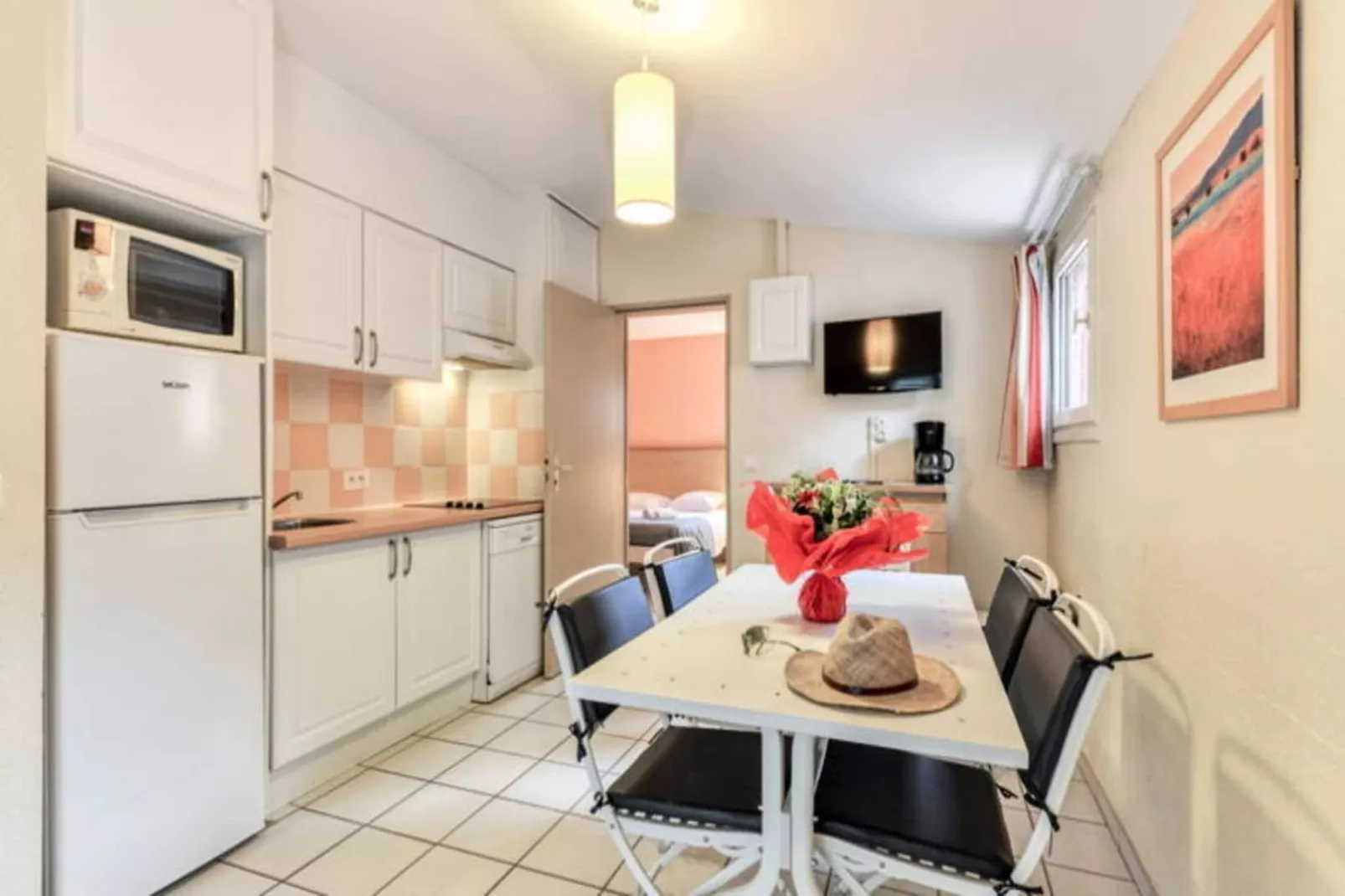 SOWELL Family Cap d'Agde****-Areas within 5km in summer