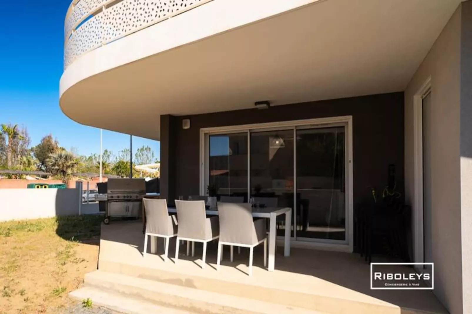 Grand T3 Neuf Climatis&eacute; Avec Wifi &agrave; 100m De La Plage-Image-tags.