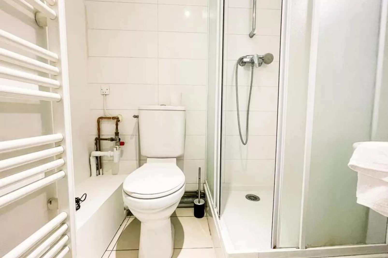 | Le Champo 🍀| T3 Proche Centre | 2 Chambres-Badezimmer