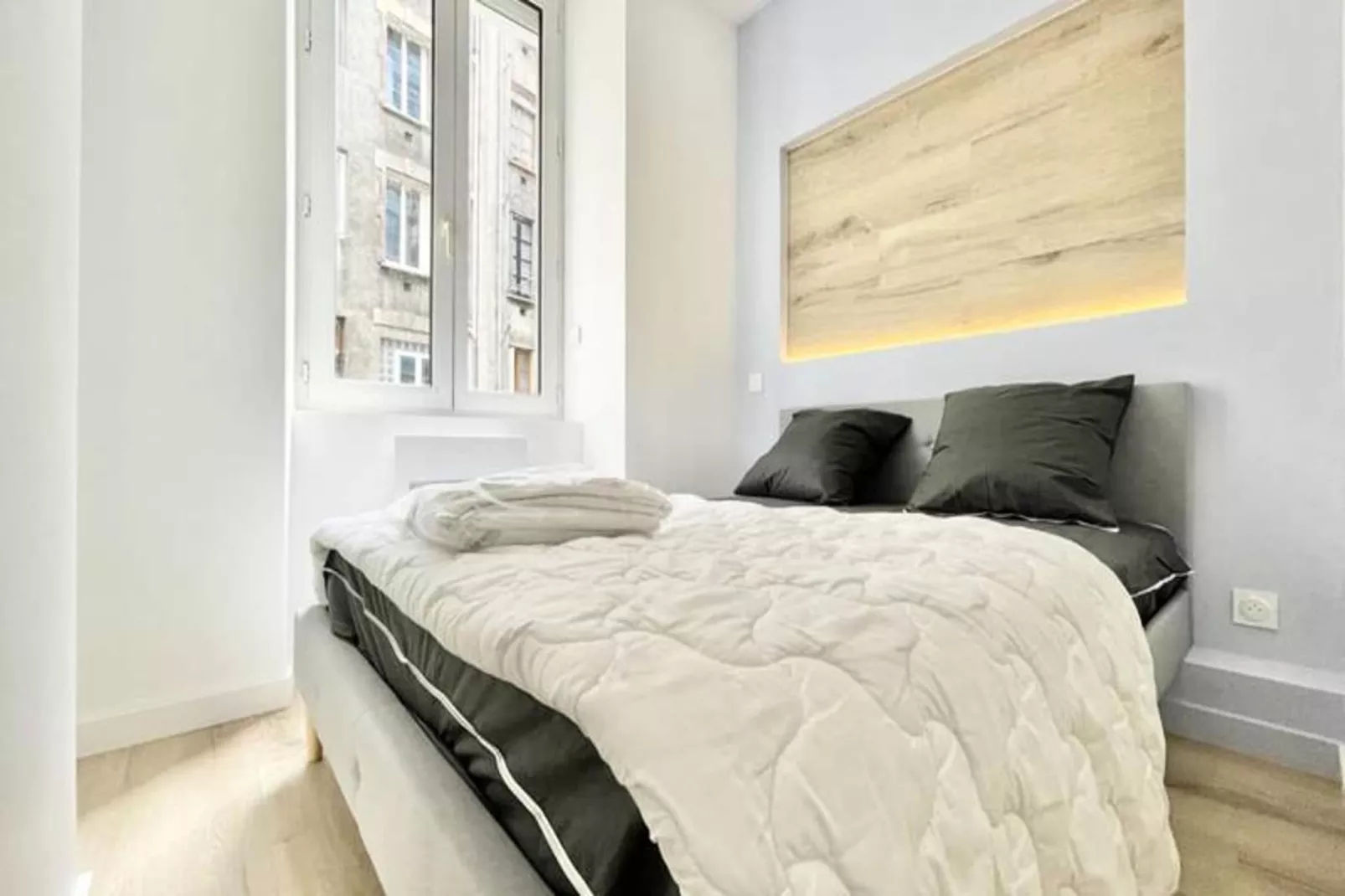 Le Cadet 👨&zwj;👩&zwj;👦&zwj;👦| Jean Jaur&egrave;s |tram A, B E E | T2 Tout &eacute;quip&eacute;-Chambre