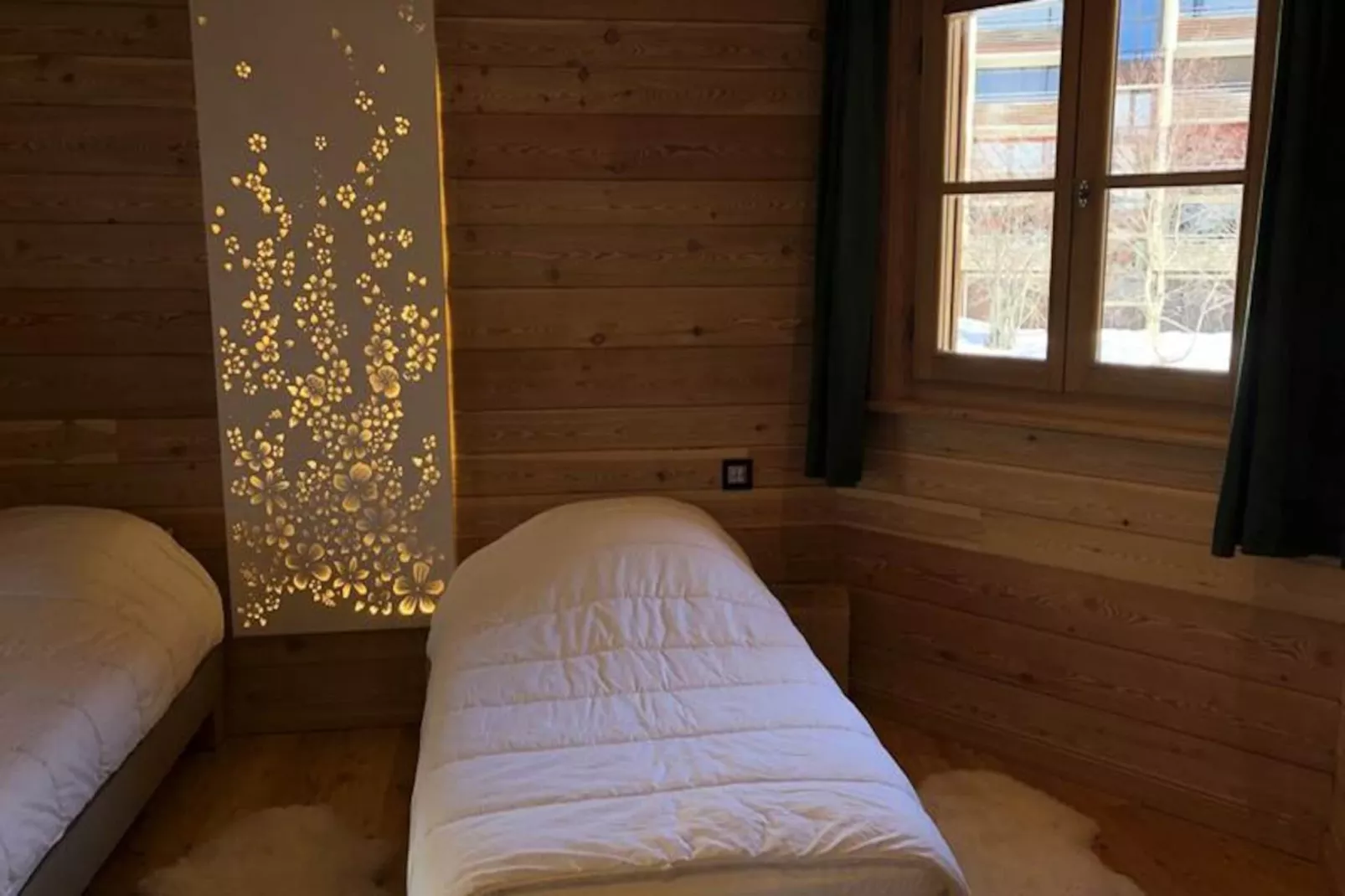 Chalet Pic Bayle-Image-tags.