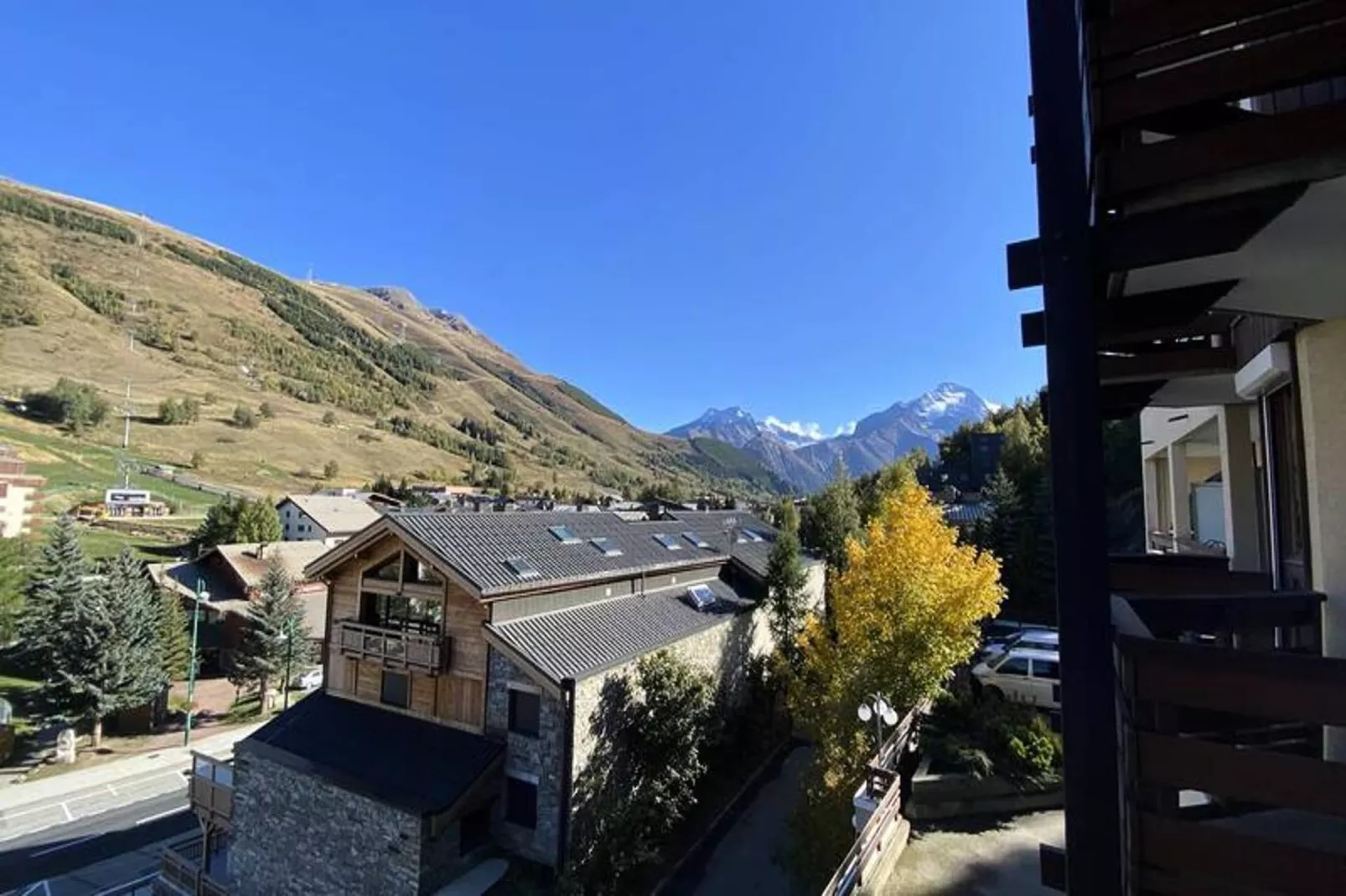 Résidence Grande Chaume-View in summer