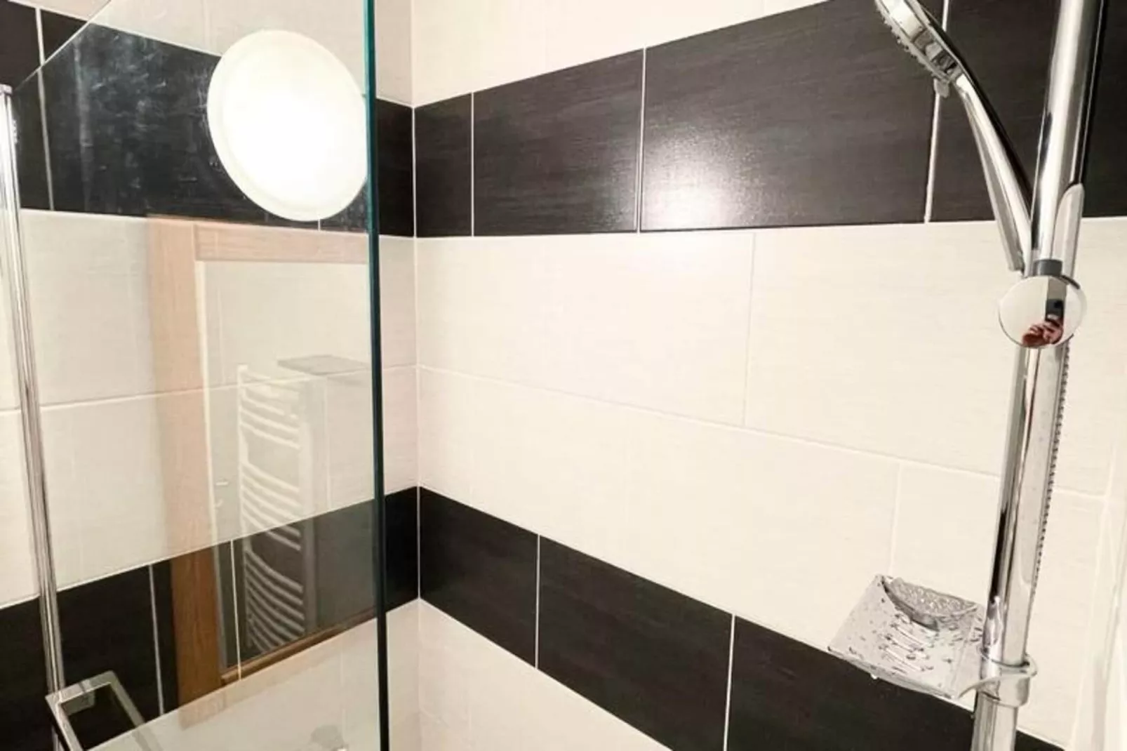 Résidence Arc En Ciel C-Salle de bain