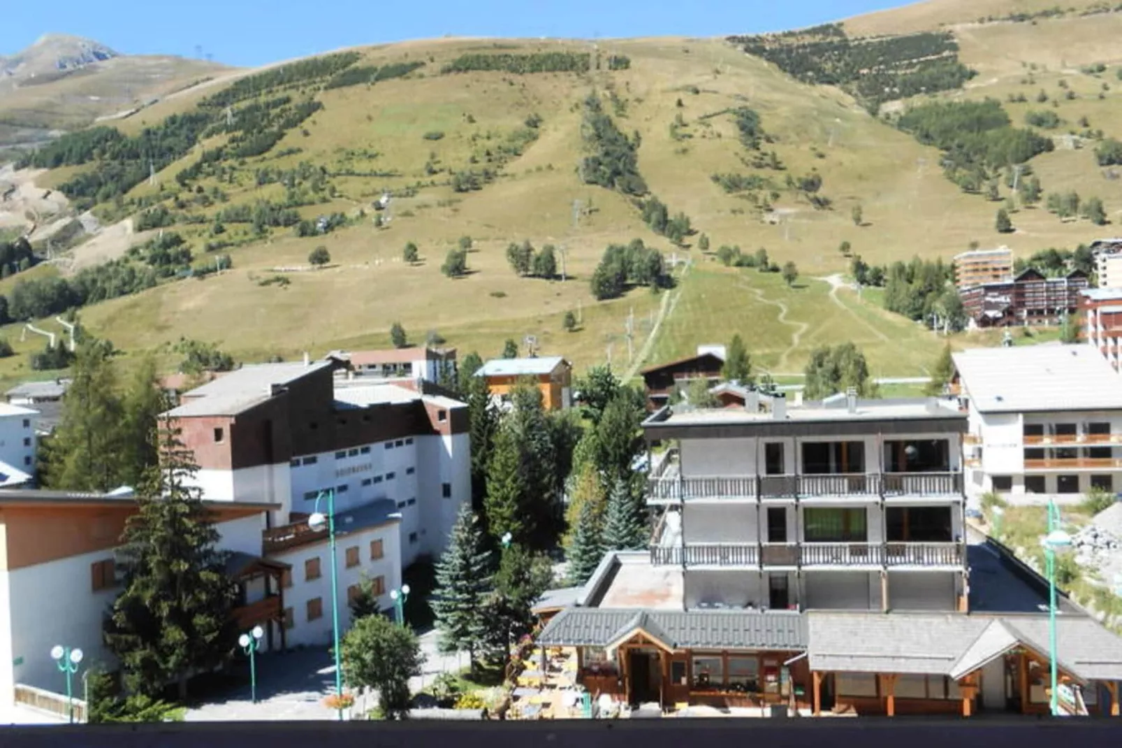 Résidence Waala-Zones été à 1 km