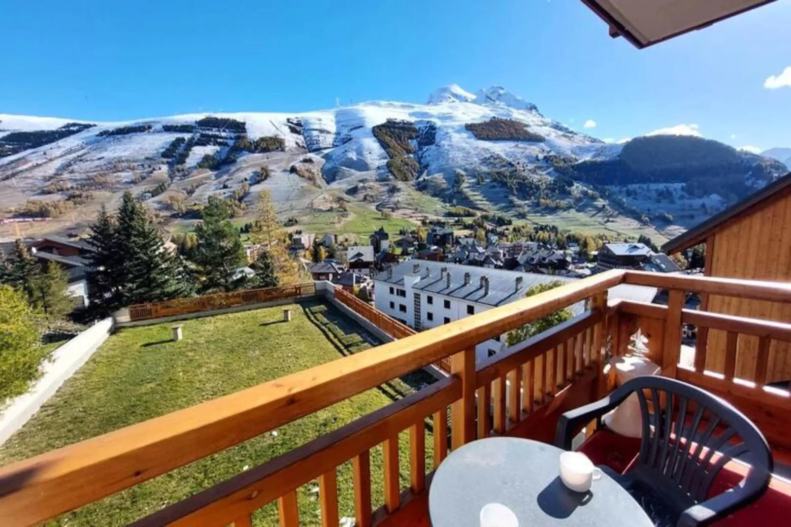 Résidence PlÉiades-Terrace balcony
