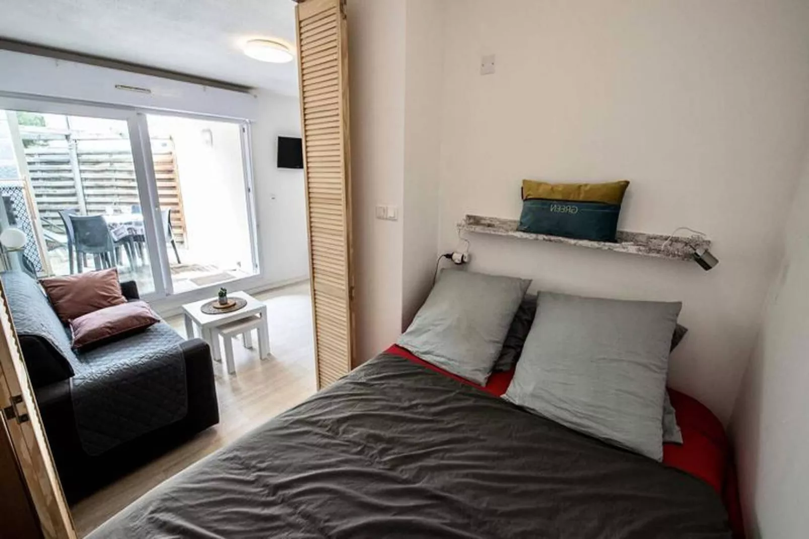 Résidence Du Centre-Bedroom