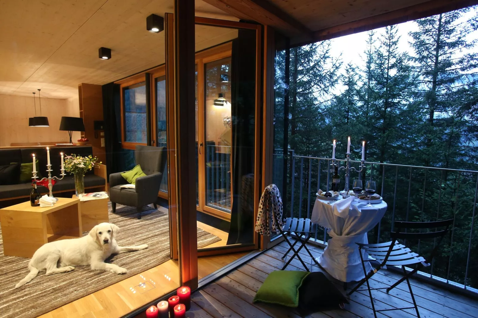 Gradonna Mountain Resort - Klassik - 8 Personen-Terrace balcony