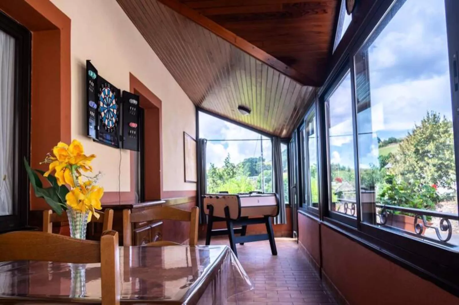 Gîte de France Bon aubrac pour 12 personnes 2 épis-Image-tags.