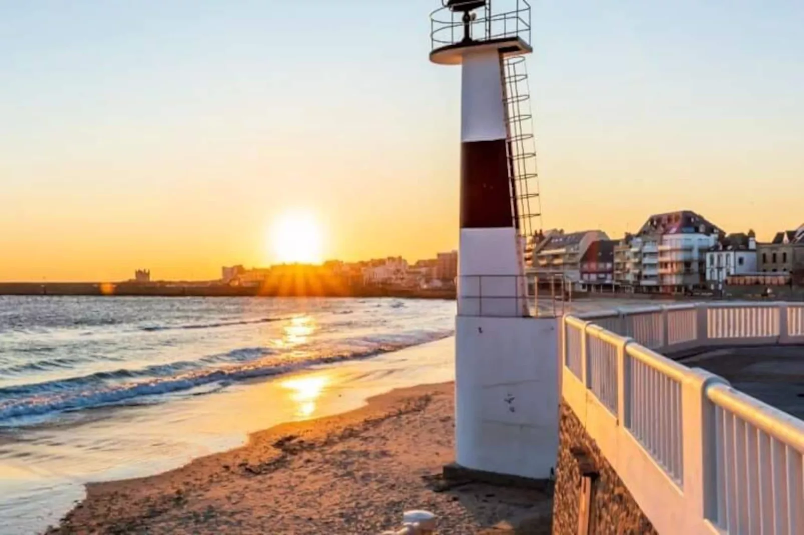 Résidence Maison Tamaris. Avec Jardin Et Clos-Image-tags.