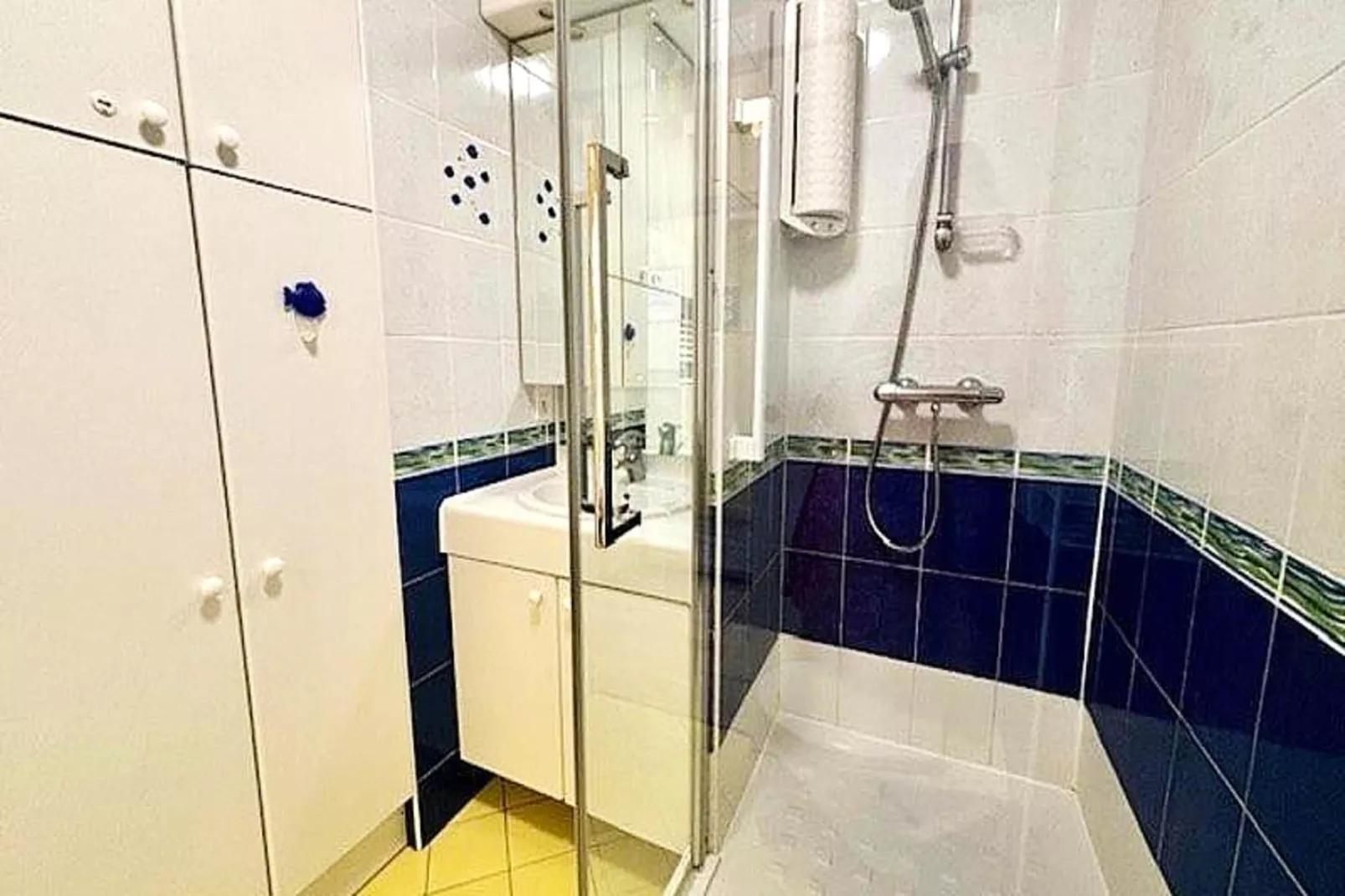 Résidence Les 3 Iles-Bathroom