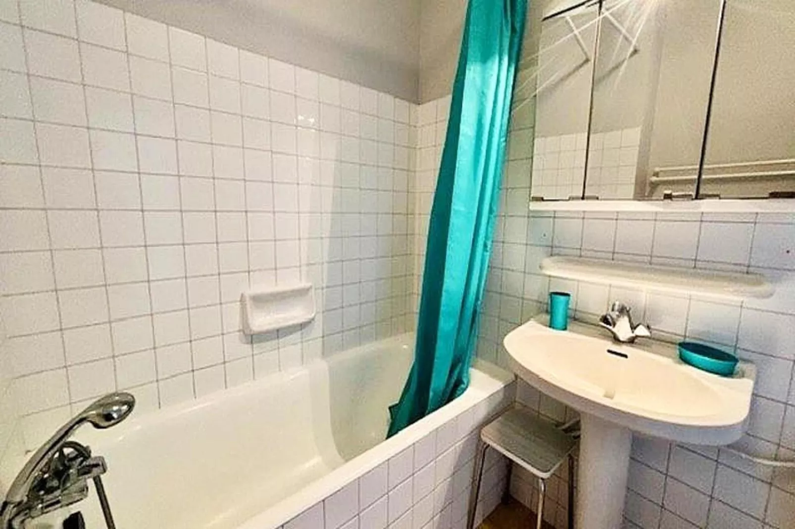 Résidence Le Mane-Bathroom