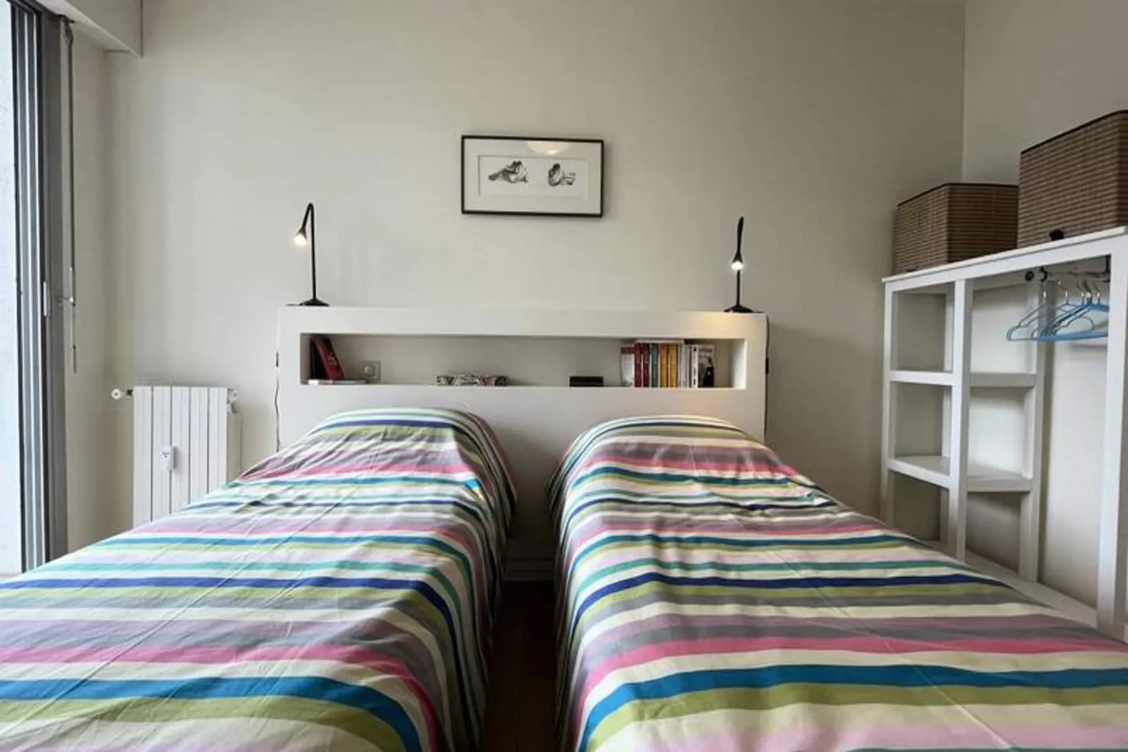 Superbe Appartement Avec Balcon, Garage, 3ch, &agrave; 5min De La Plage-Bedroom