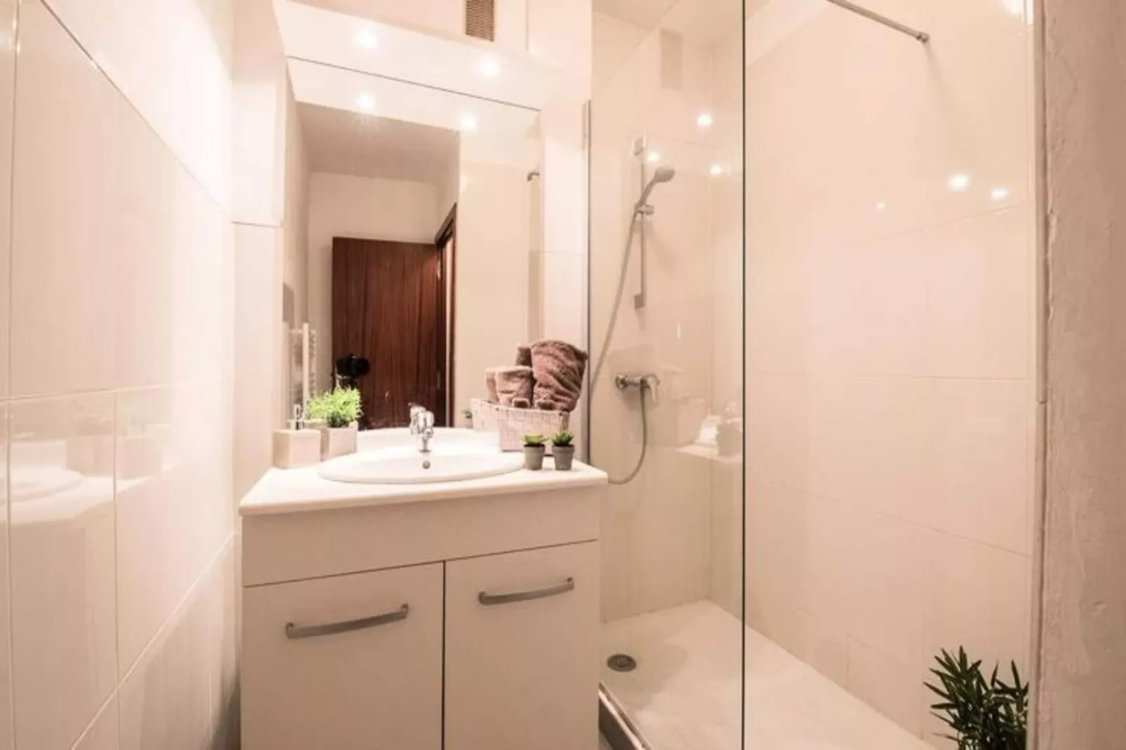 Résidence Neste C-Bathroom