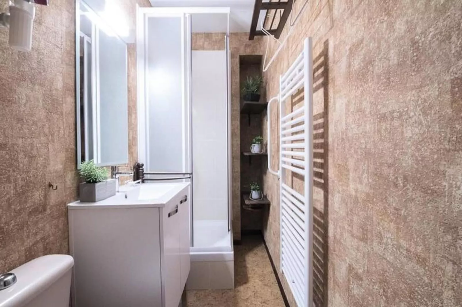 Résidence H.th.ii:bat.6-Bathroom