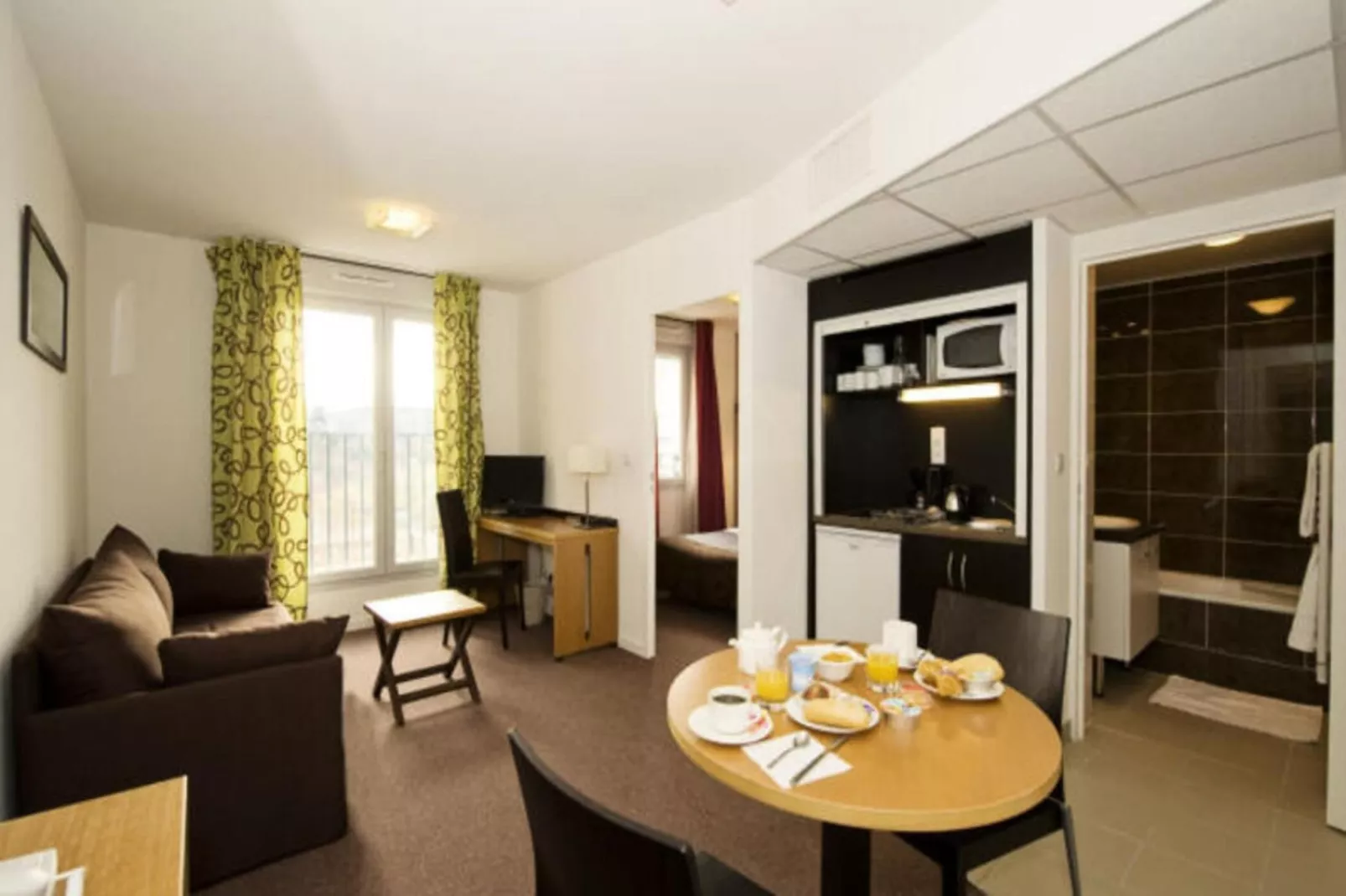 Appart'hôtel Odalys City Bioparc-Living room