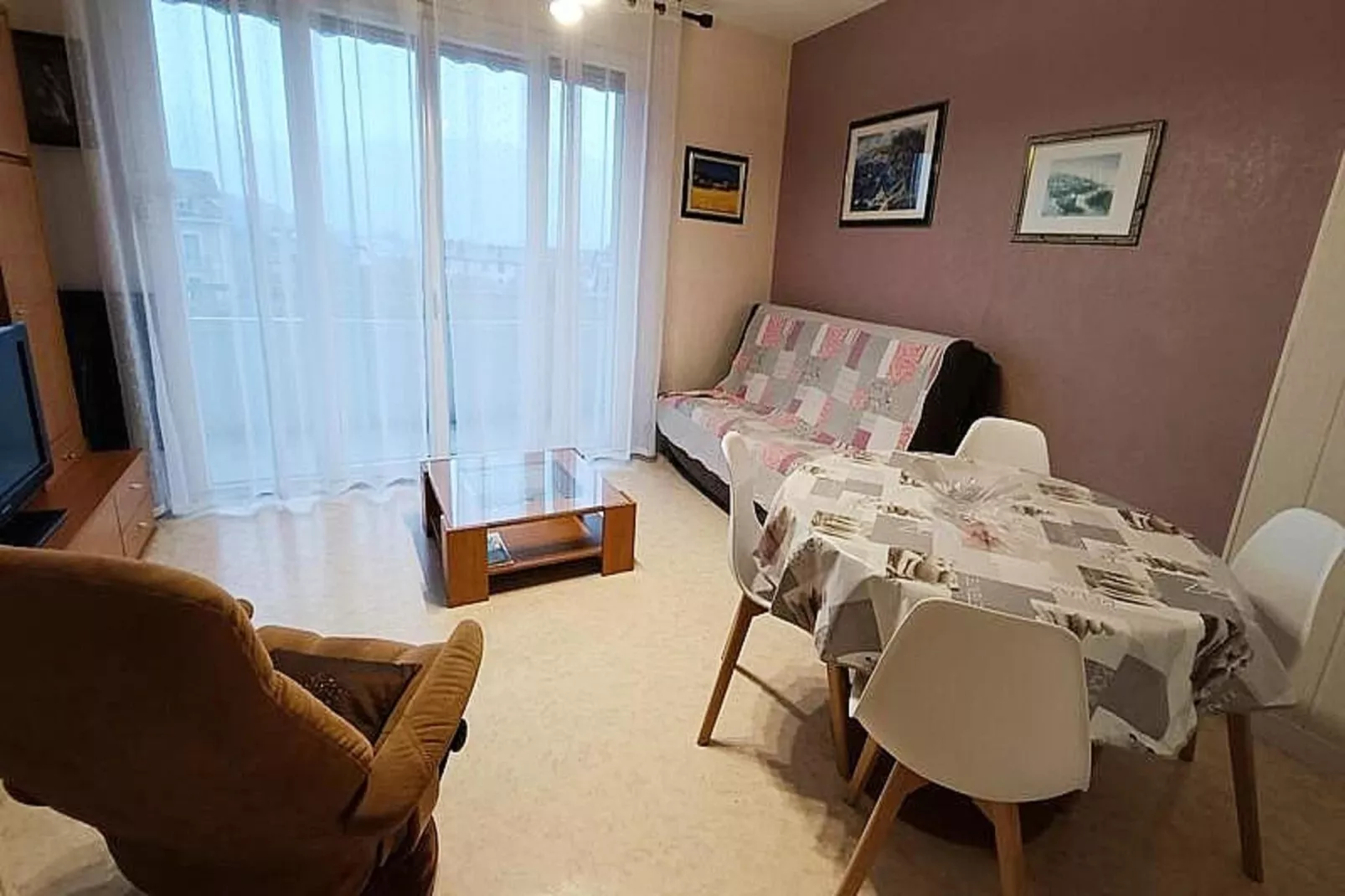 Résidence Le Dauphin-Chambre