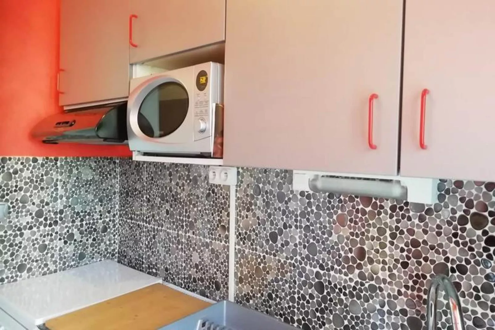 Résidence Montcalm D-Kitchen