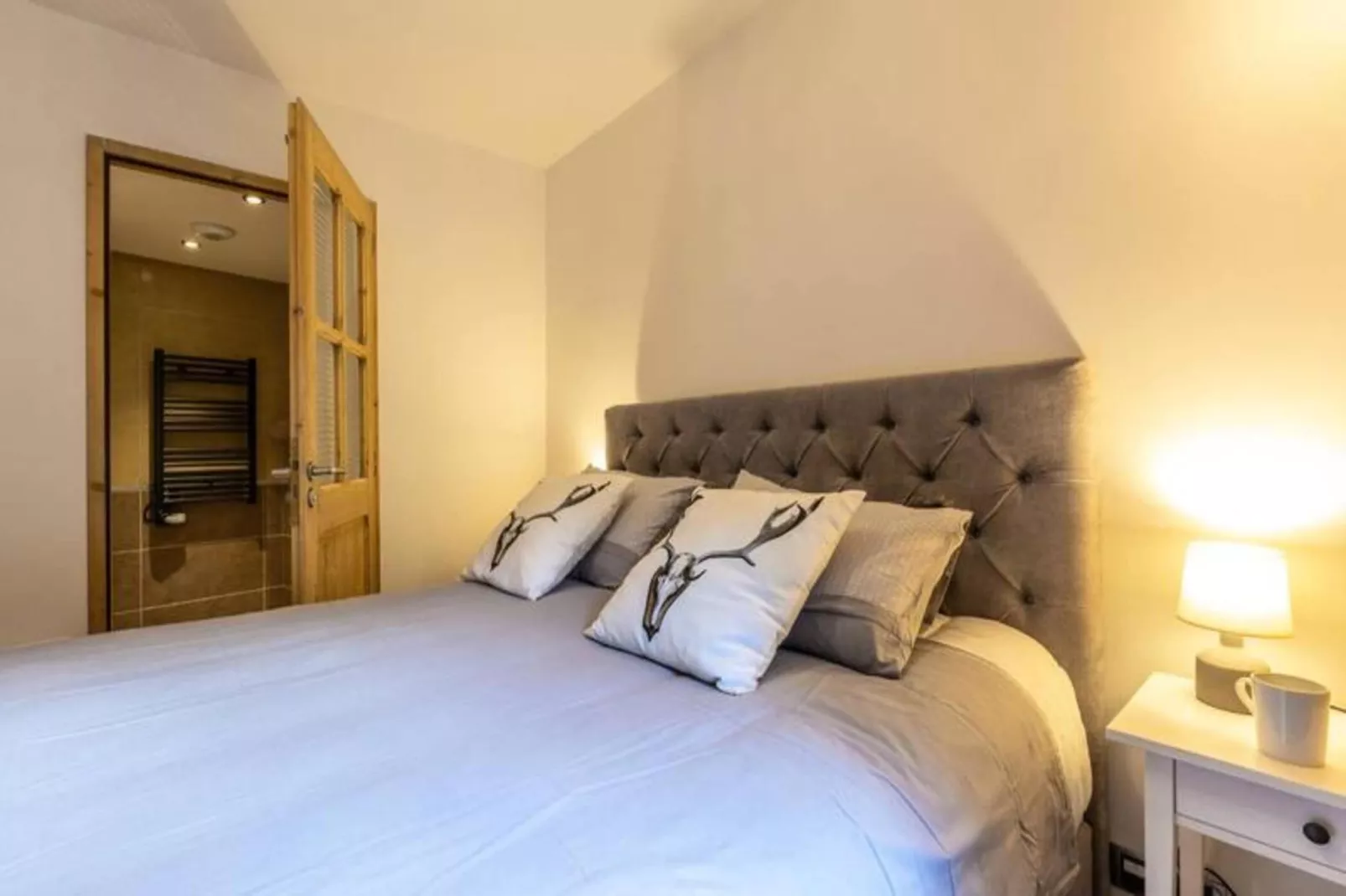 Résidence La Grange Aux Fees-Bedroom