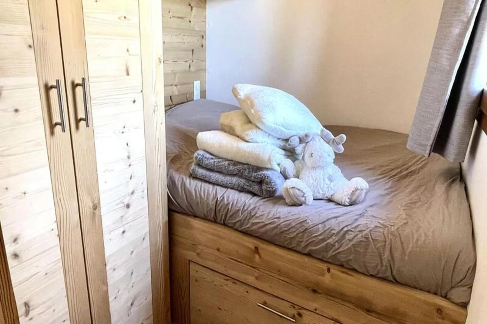 Résidence Athamante - Bedroom