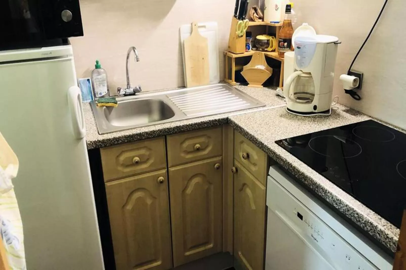 Résidence Lauzes - Kitchen