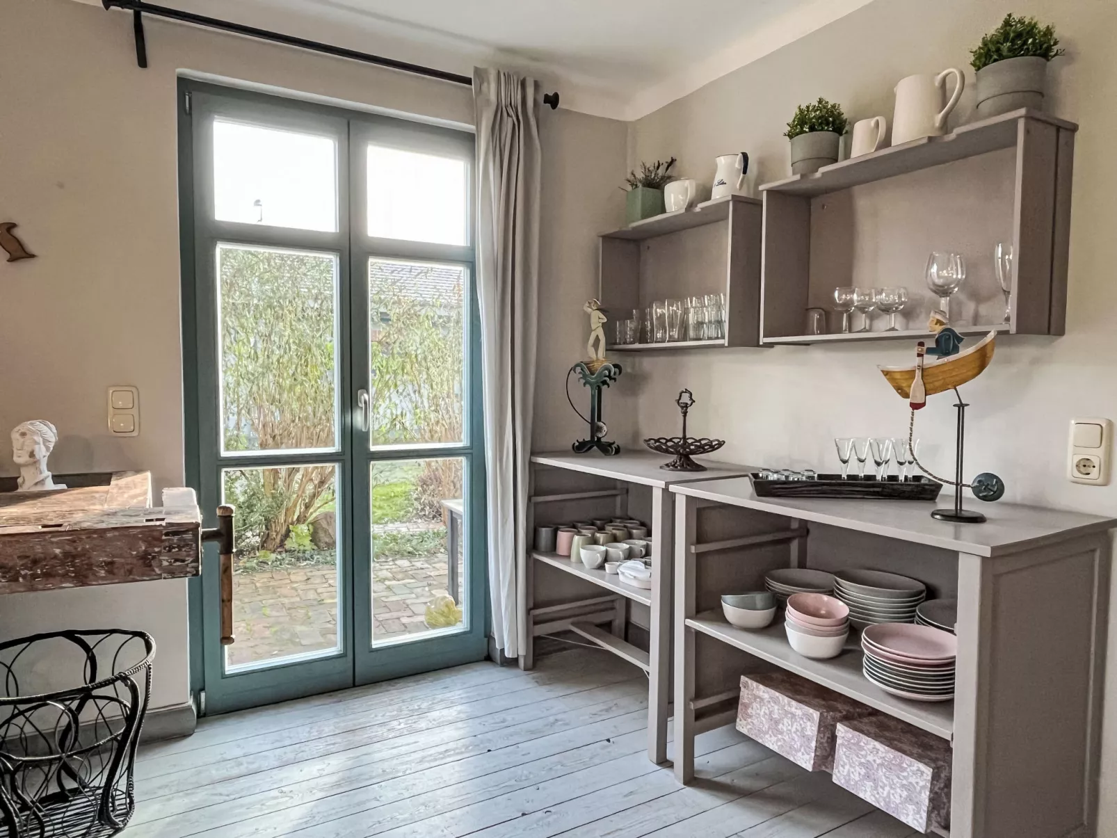 Reetgedecktes Ferienhaus Seelchen-Drinnen