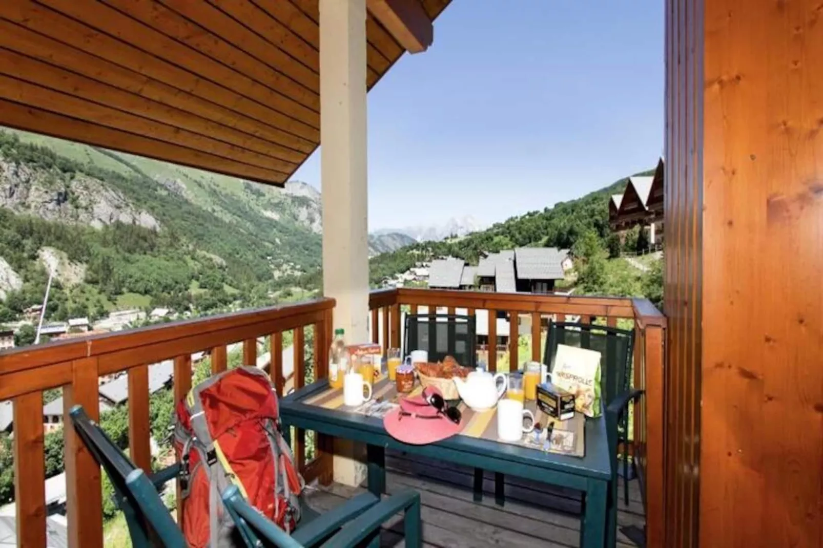 Résidence Odalys Le Hameau et Les Chalets de la Vallée d'Or***-Image-tags.